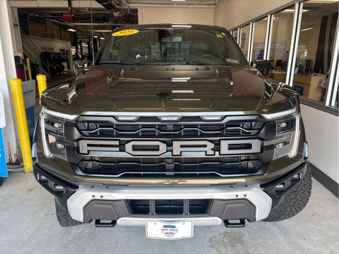 Used 2025 Ford F150 Raptor AWD/4WD image 2