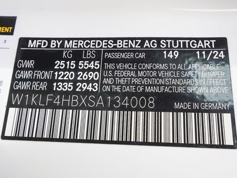 Used 2025 Mercedes-Benz E 350 4MATIC Sedan image 13