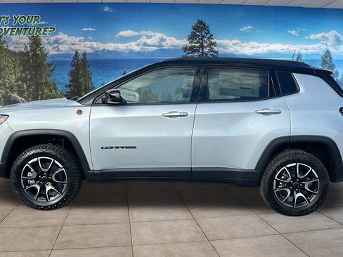 New 2026 Jeep Compass Trailhawk w/ Sun, Sound & Navigation Group image 8