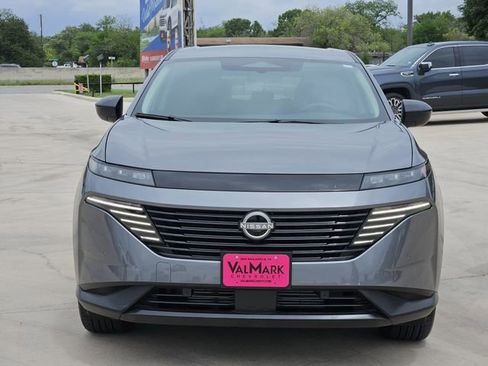 Used 2025 Nissan Murano SV image 2