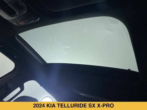 Used 2024 Kia Telluride SX X-Pro AWD/4WD image 11