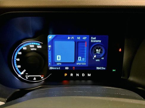 Used 2024 Ford Bronco Heritage Edition AWD/4WD image 19