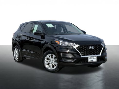 Used 2019 Hyundai Tucson SE image 2