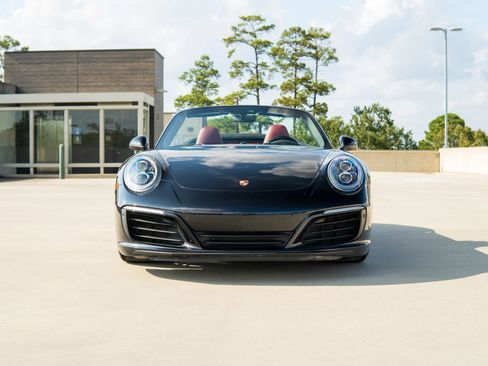 Used 2018 Porsche 911 Carrera 4S image 20