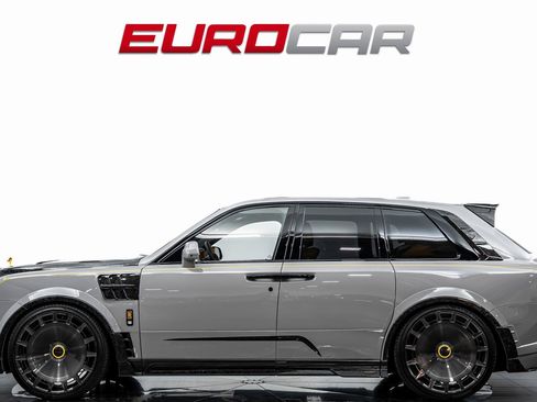 Used 2026 Rolls-Royce Cullinan image 2