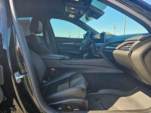 Used 2025 Cadillac CT5 V w/ Technology Package AWD/4WD image 10