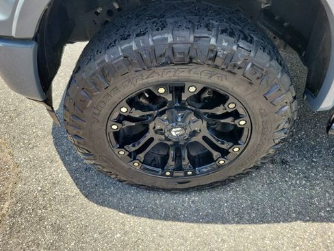 Used 2019 Ford F150 Lariat AWD/4WD image 5