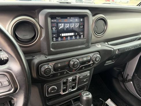 Used 2021 Jeep Wrangler Unlimited Sport AWD/4WD image 20