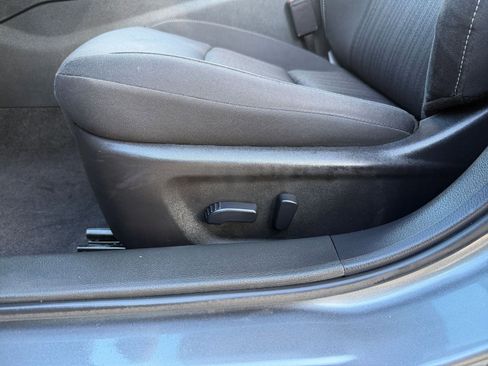 Used 2025 Nissan Altima 2.5 SV image 22