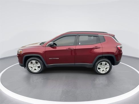Used 2022 Jeep Compass Latitude w/ Sun and Sound Group image 5
