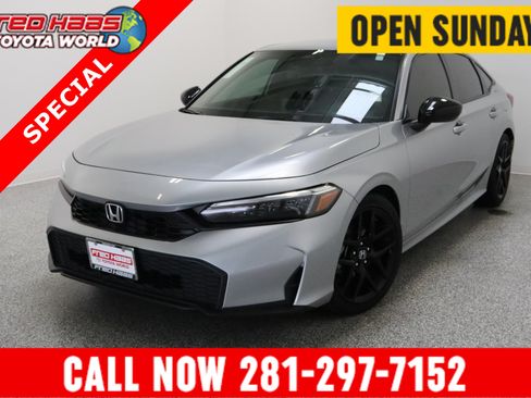 Used 2025 Honda Civic Sport image 1
