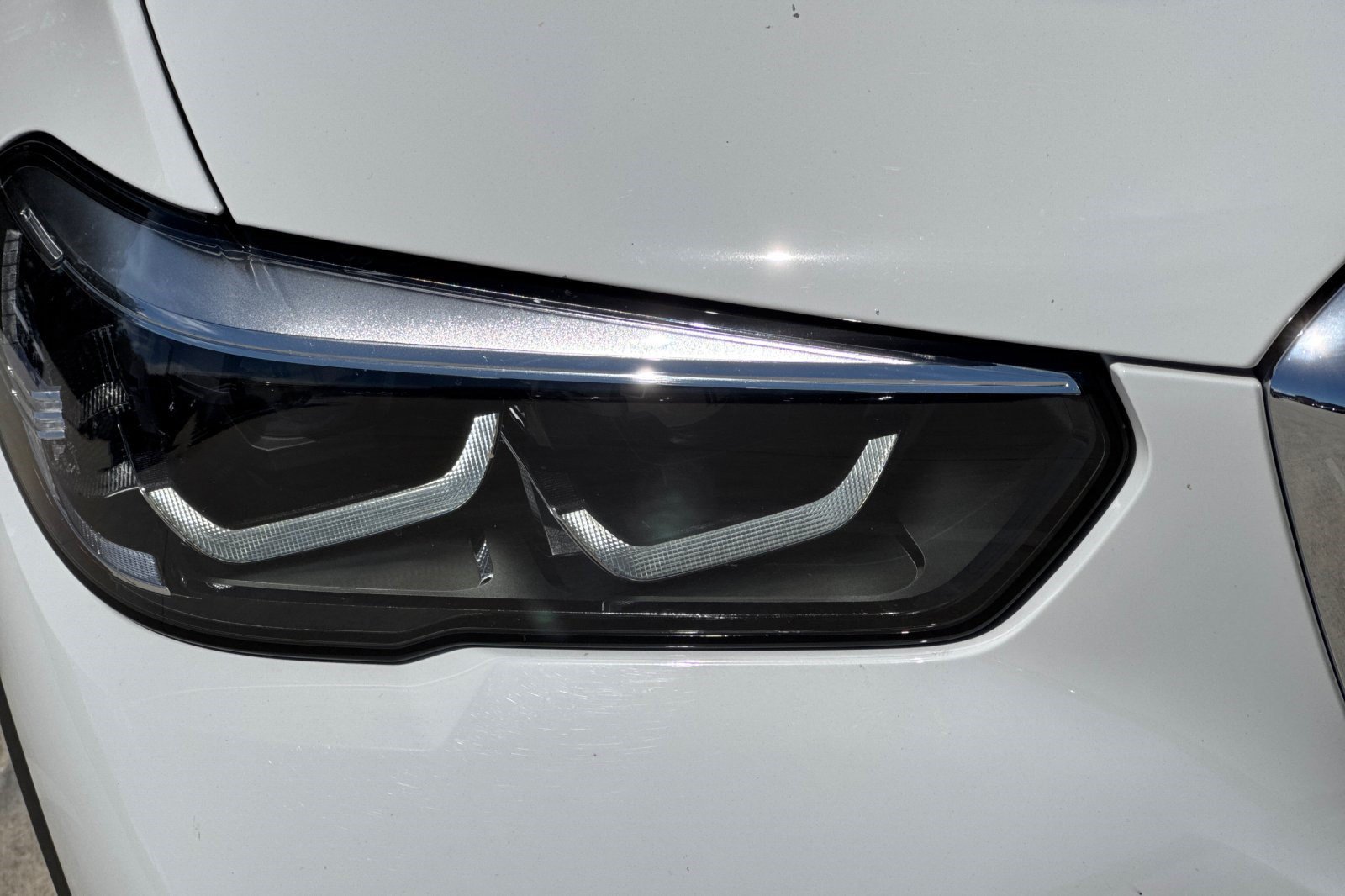 Used 2021 BMW X5 xDrive40i w/ Convenience Package AWD/4WD image 11