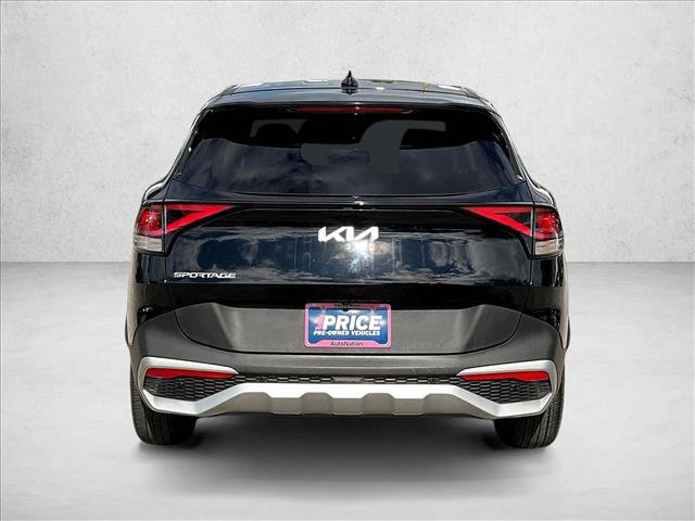 Used 2023 Kia Sportage EX FWD image 4