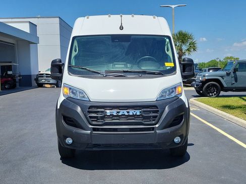 Used 2025 RAM ProMaster 3500 w/ Convenience Group FWD image 2