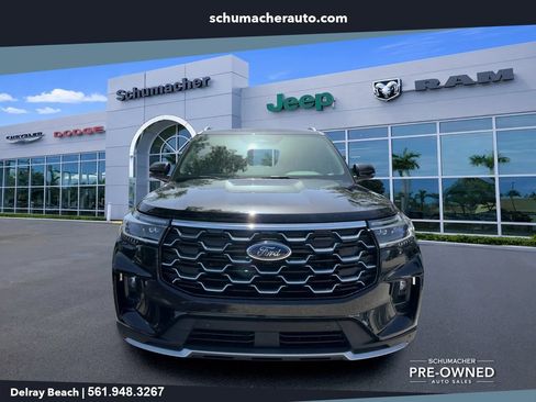 Used 2025 Ford Explorer Platinum w/ Ultimate Package RWD image 2