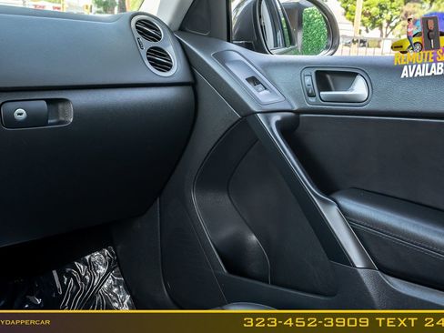 Used 2016 Volkswagen Tiguan S FWD image 22