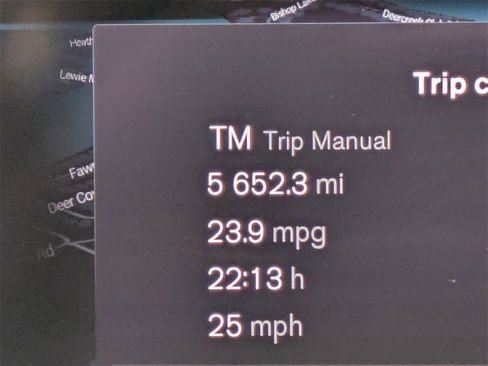 Certified 2023 Volvo XC60 B5 Ultimate w/ Climate Package image 41