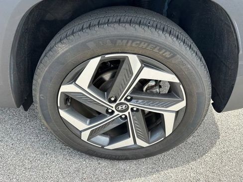 Used 2023 Hyundai Tucson Limited AWD/4WD image 7