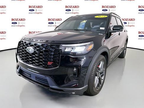 Certified 2025 Ford Explorer ST w/ Sun And Sound Package AWD/4WD image 4