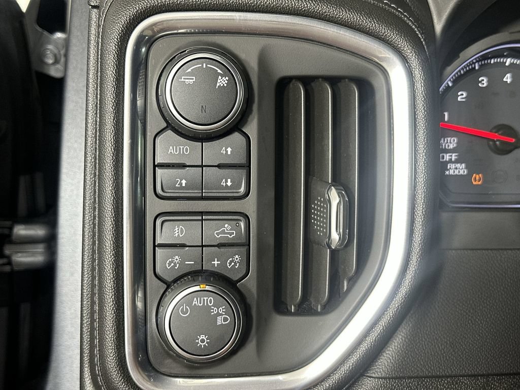 Certified 2019 Chevrolet Silverado 1500 RST AWD/4WD image 21