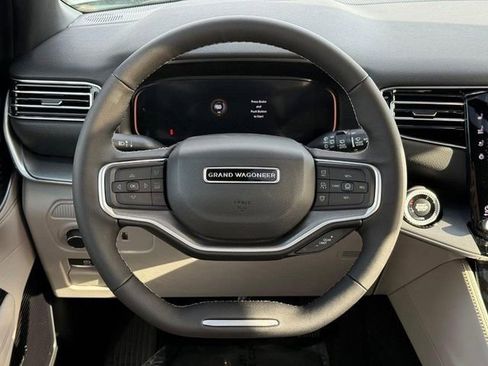 New 2026 Jeep Grand Wagoneer Limited AWD/4WD image 15