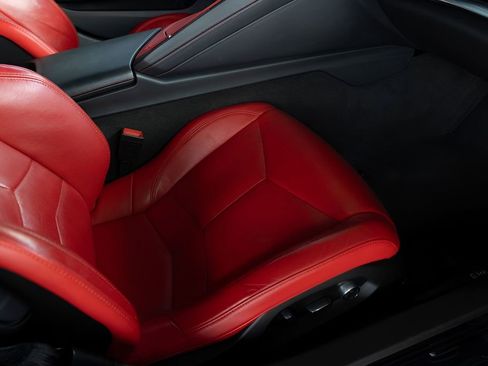 Used 2023 Chevrolet Corvette Stingray Preferred Conv w/ Z51 Performance Package RWD image 57