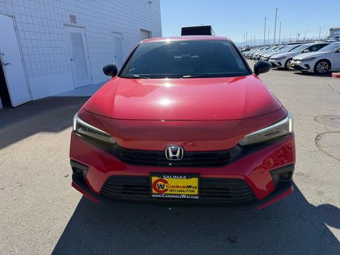 Used 2024 Honda Civic Sport image 9