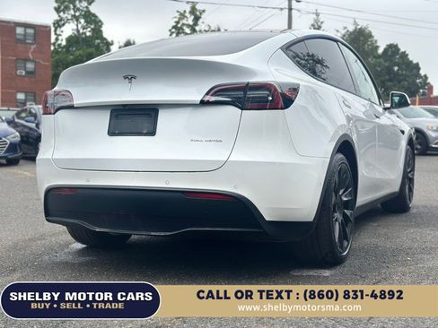 Used 2021 Tesla Model Y Long Range AWD/4WD image 5