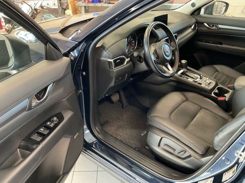 Used 2017 MAZDA CX-5 Touring w/ Preferred Equipment Package image 10