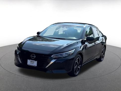 Used 2025 Nissan Sentra SV FWD image 7