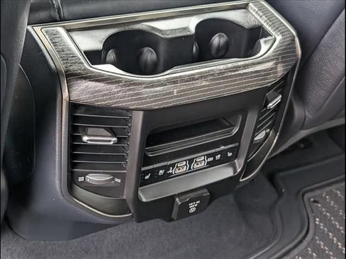 Used 2019 RAM 1500 Limited AWD/4WD image 16