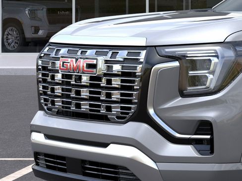 New 2026 GMC Terrain Denali w/ LPO, Floor Liner Package AWD/4WD image 13