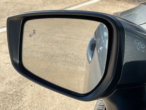 New 2025 Nissan Versa SV image 10