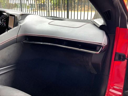 Used 2020 Chevrolet Corvette 3LT w/ 3LT Preferred Equipment Group image 19