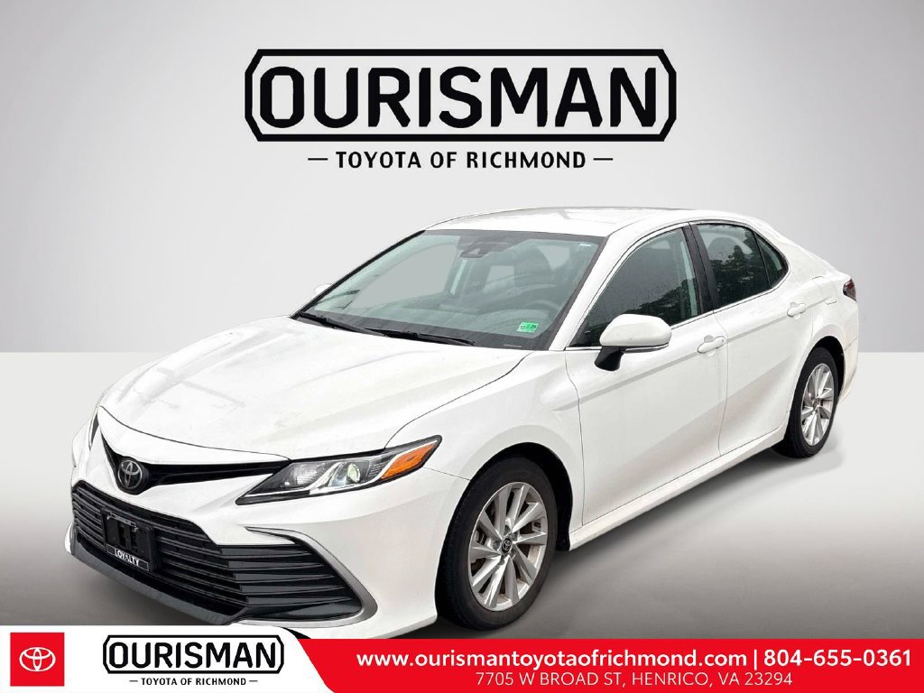 Used 2024 Toyota Camry LE w/ Convenience Package FWD image 1