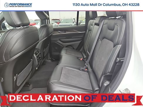 New 2026 Jeep Grand Cherokee Altitude AWD/4WD image 13