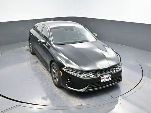 Used 2023 Kia K5 LXS image 33