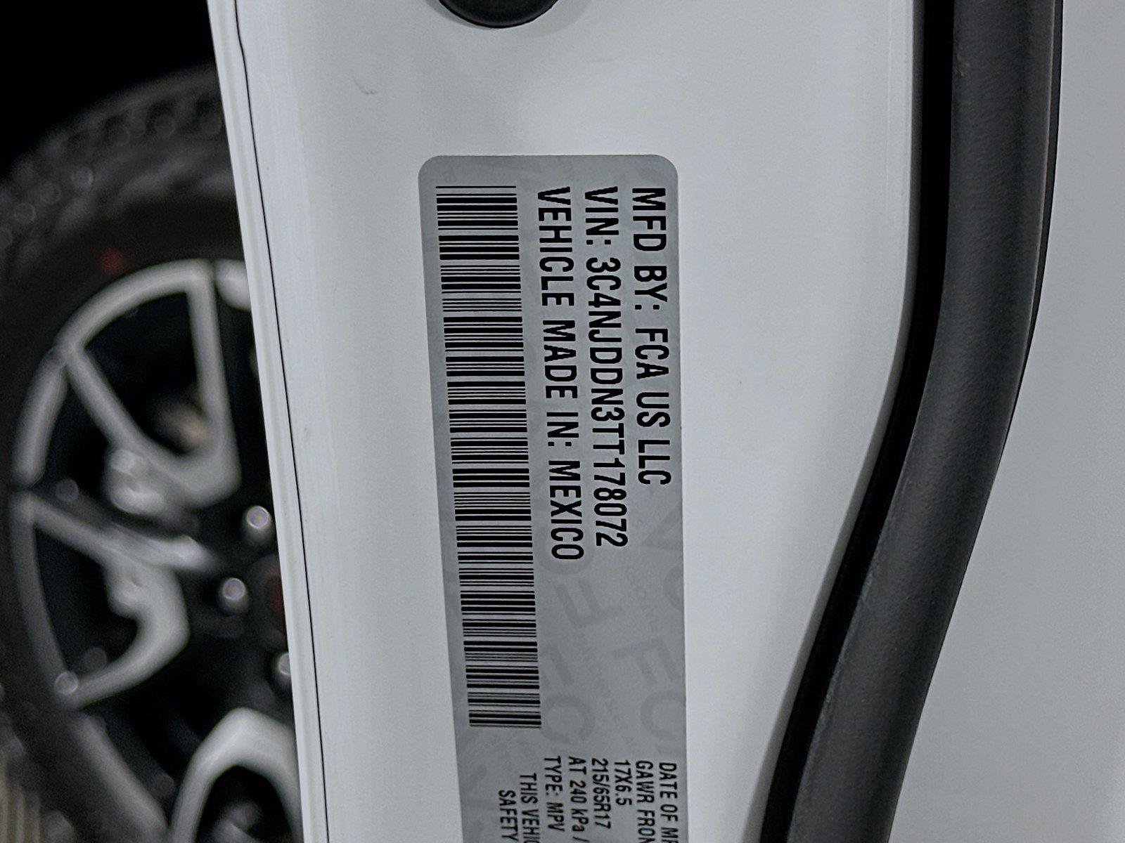Certified 2026 Jeep Compass Trailhawk AWD/4WD image 22