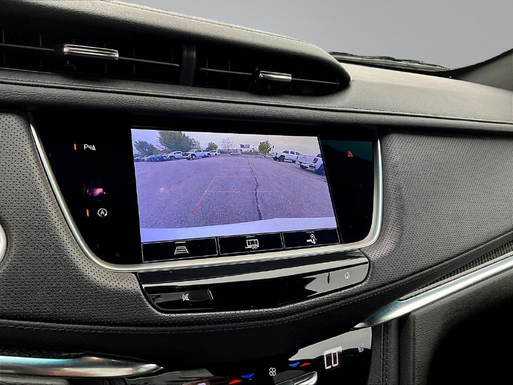 Used 2022 Cadillac XT5 Sportv w/ LPO, Floor Liner Package AWD/4WD image 16