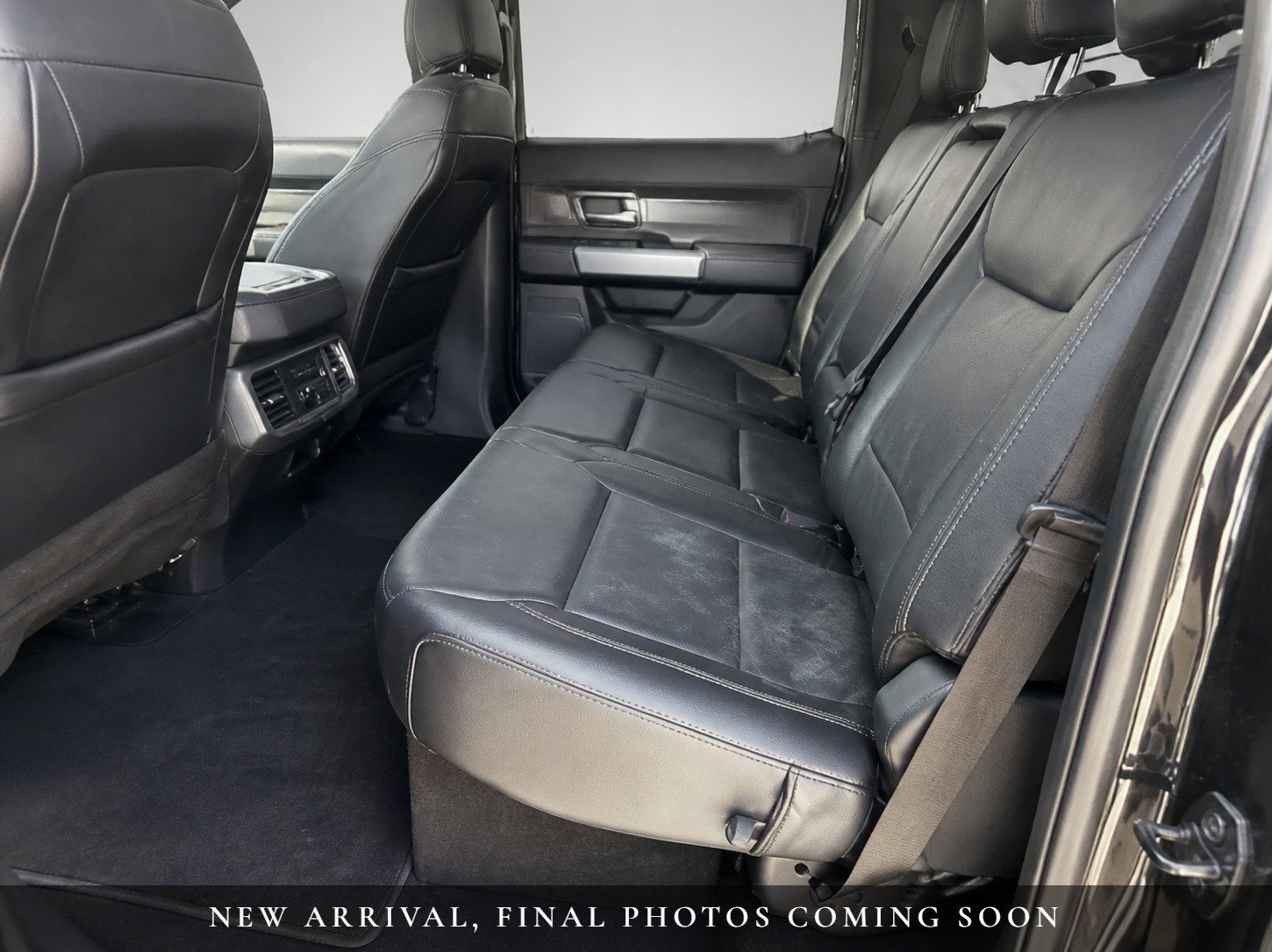 Used 2023 Ford F250 Lariat w/ Lariat Ultimate Package AWD/4WD image 5