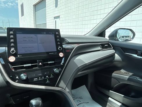 Used 2024 Toyota Camry XSE FWD image 16