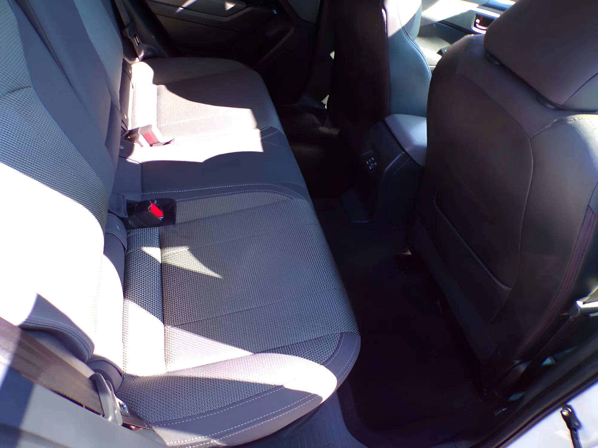 Certified 2024 Subaru Crosstrek 2.0i Premium AWD/4WD image 21