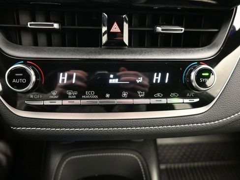 Used 2021 Toyota Corolla XSE image 16