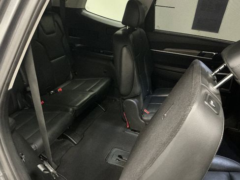 Used 2020 Kia Telluride EX w/ EX Premium Package image 34