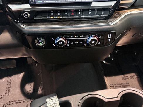 Used 2024 GMC Sierra 1500 Elevation AWD/4WD image 41