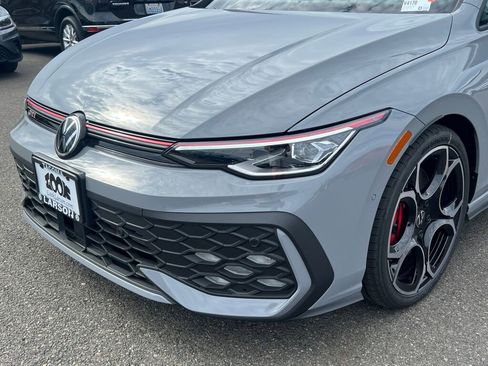 New 2025 Volkswagen GTI Autobahn image 10