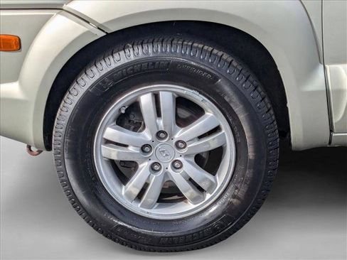 Used 2007 Hyundai Tucson Limited image 23