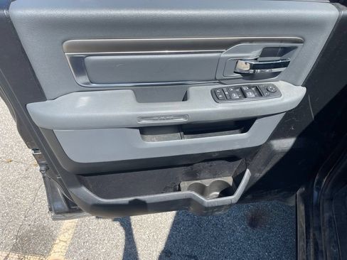 Used 2016 RAM 1500 Big Horn AWD/4WD image 17