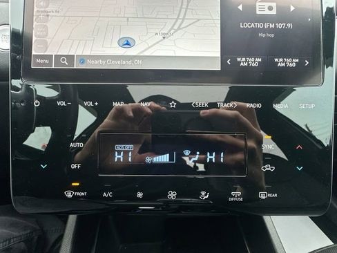 Used 2022 Hyundai Santa Cruz Limited AWD/4WD image 22