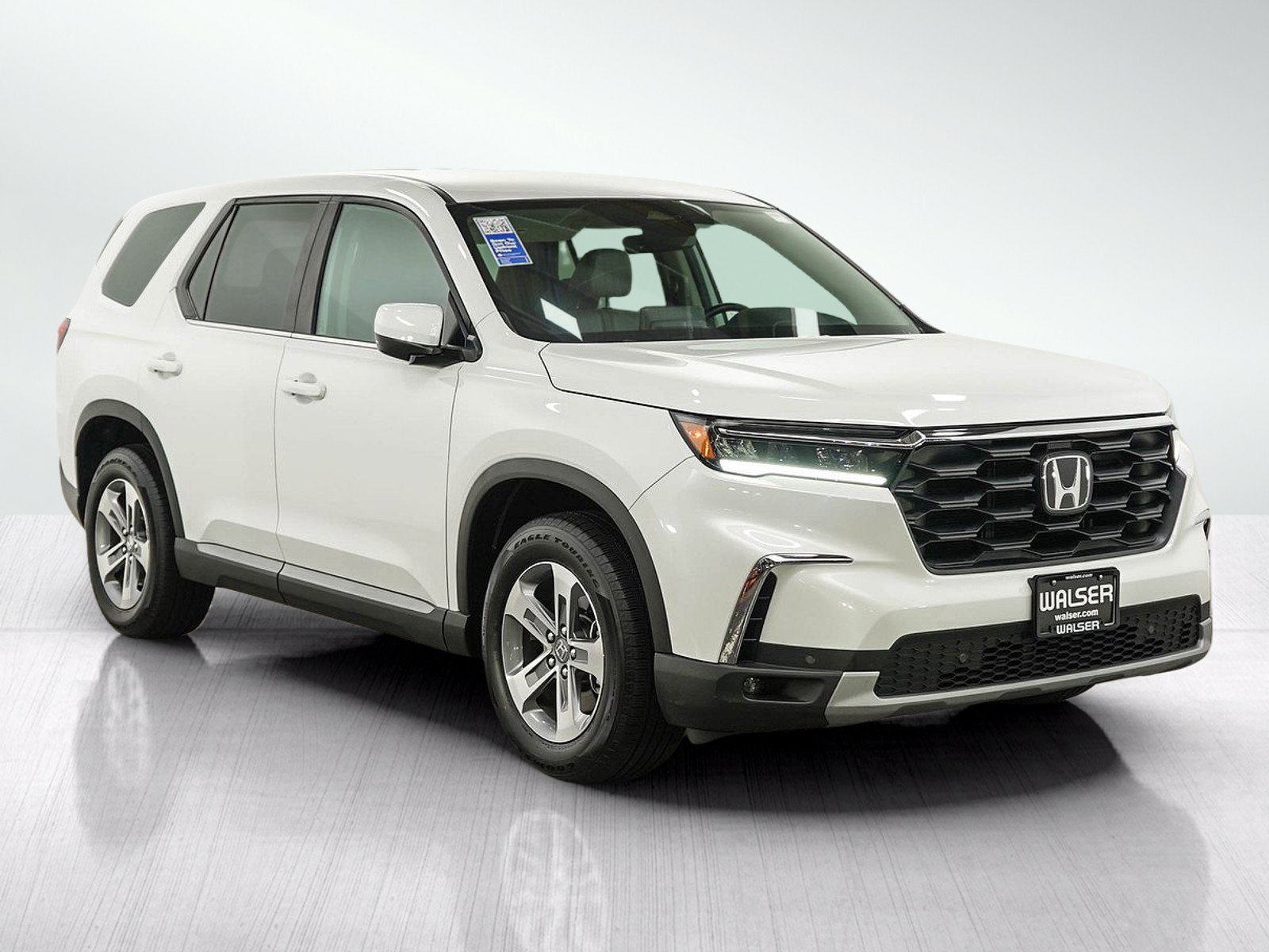 Used 2025 Honda Pilot EX-L image 7